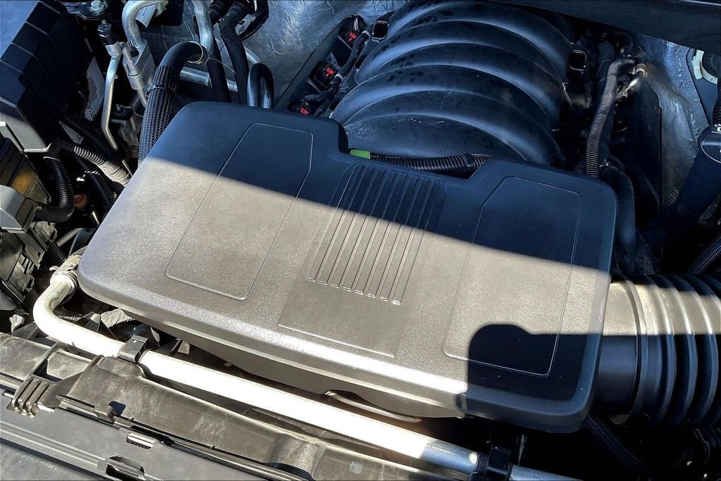 Used 2020 Gray Chevrolet RST image 34