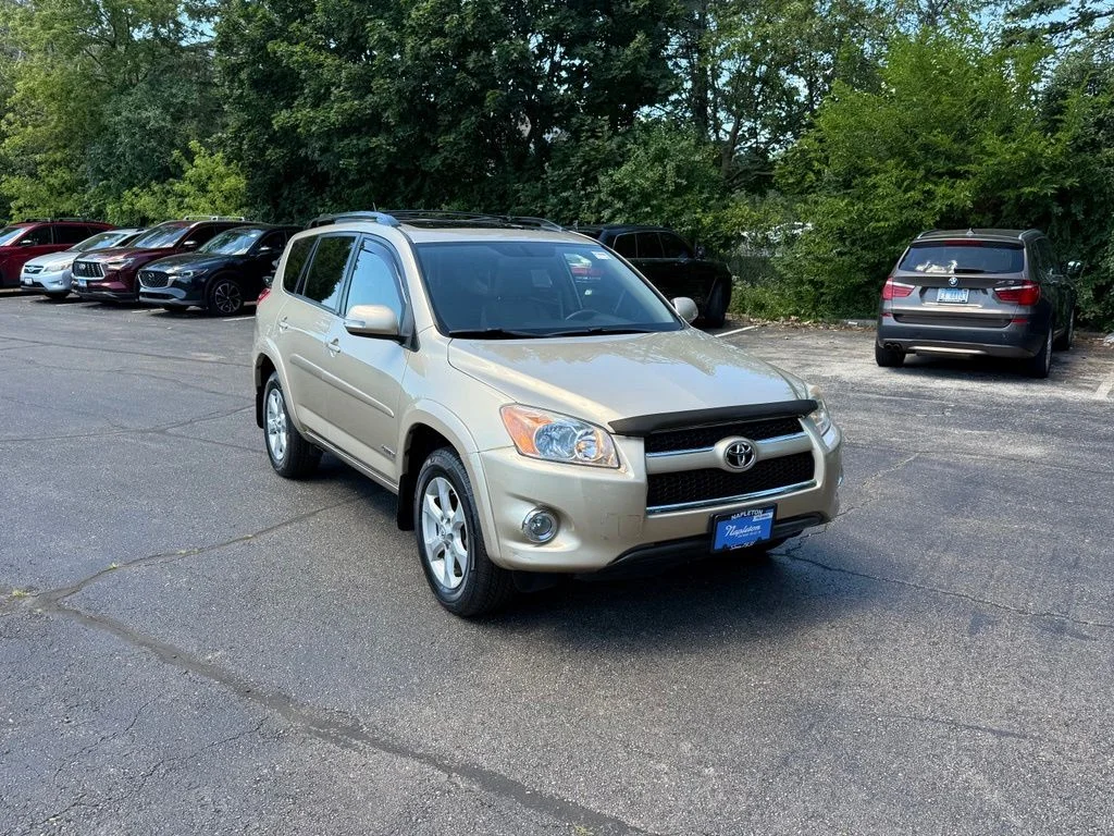 Used 2009  Toyota Limited image 10