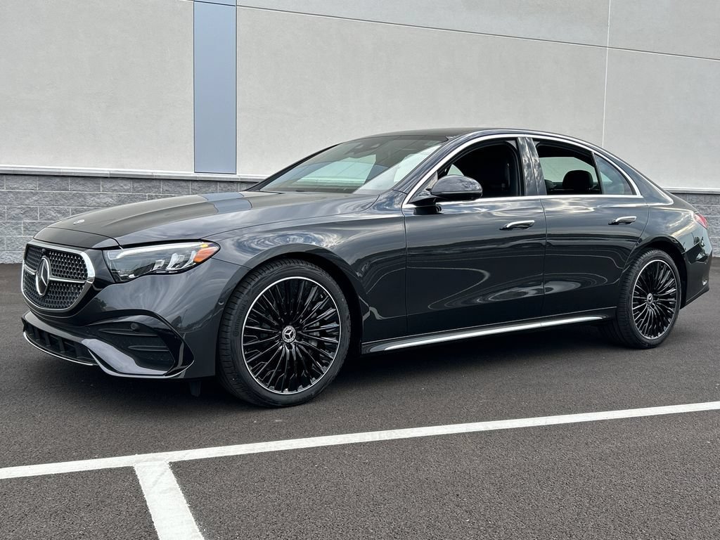 New 2026 Graphite Grey Metallic Mercedes-Benz E 450 image 39