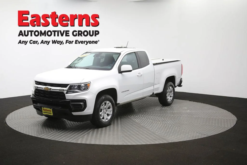 Used 2022 White Chevrolet LT image 55