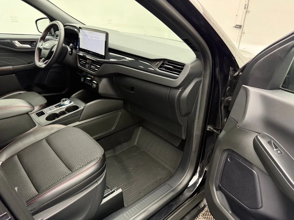 Used 2024 Black Ford ST-Line image 35
