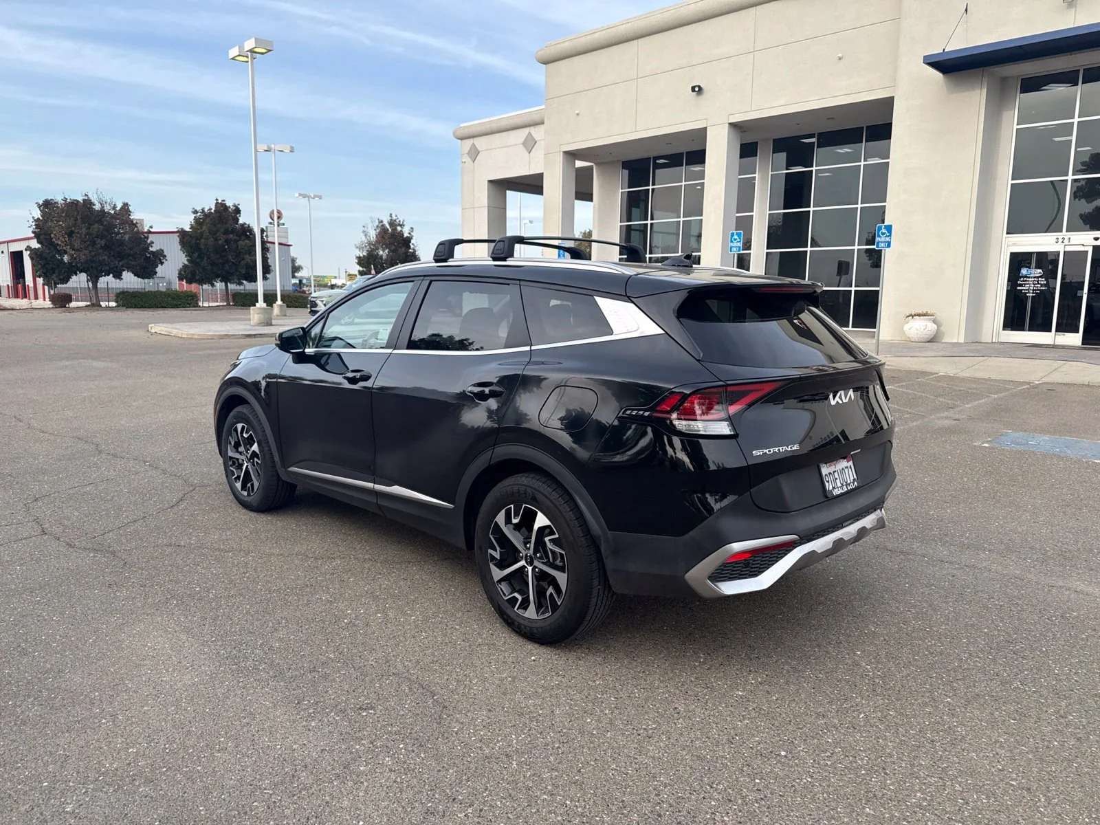 Used 2023  Kia EX image 8
