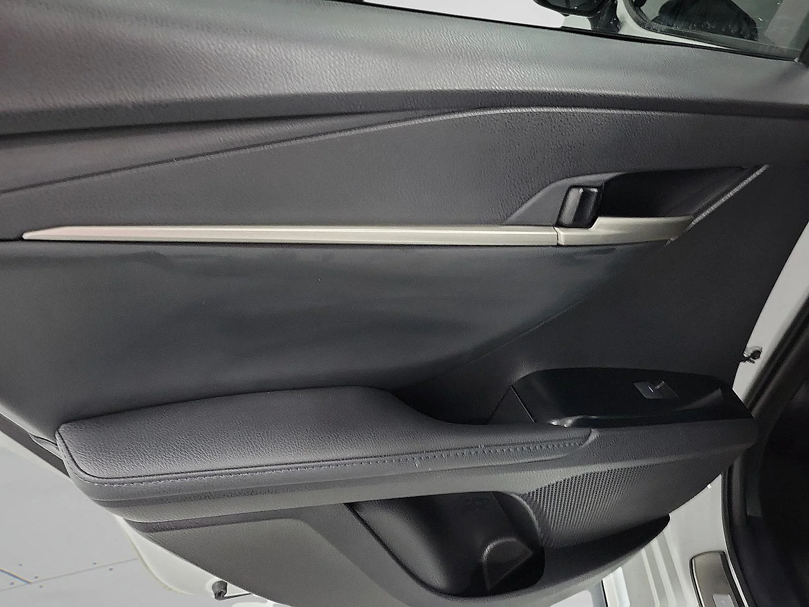 Certified Used 2025 WIND CHILL Toyota XSE image 10