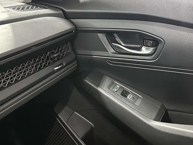 2024 Honda Accord LX - Photo 24