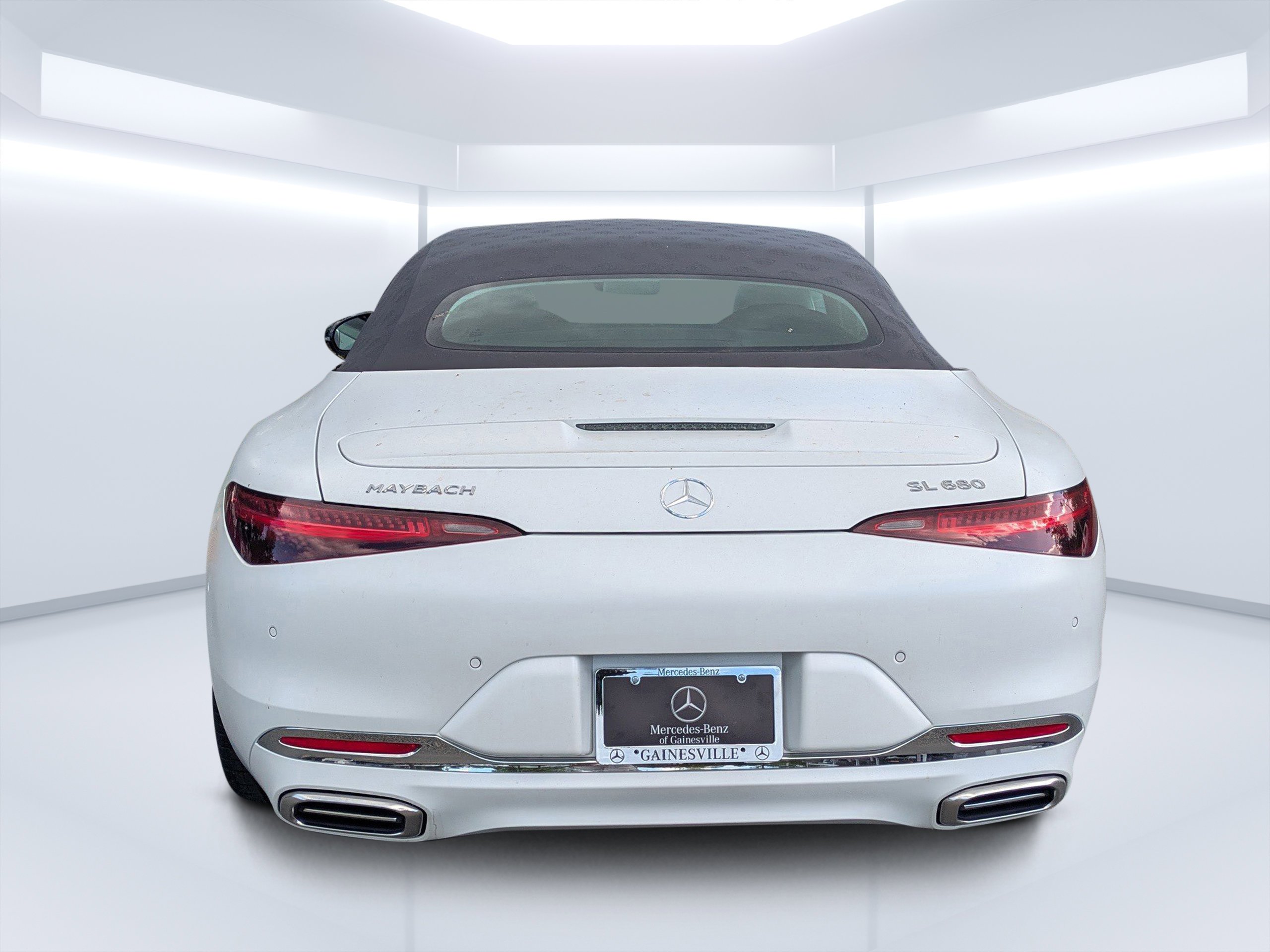 New 2026 MANUFAKTUR moonlight white magno (White Ambiance) Mercedes-Benz Maybach SL 680 Monogram Series image 37