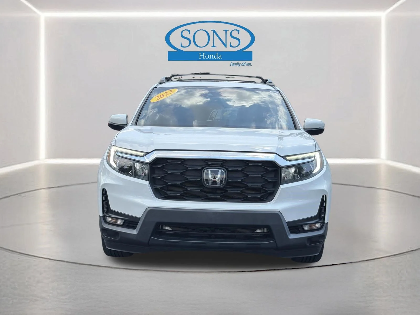 Certified Used 2023 White Honda EX-L image 30