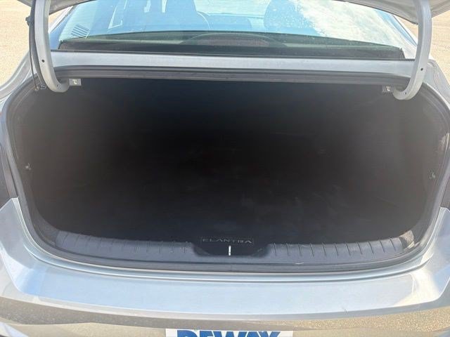 Used 2023 Shimmering Silver Pearl Hyundai SEL image 16