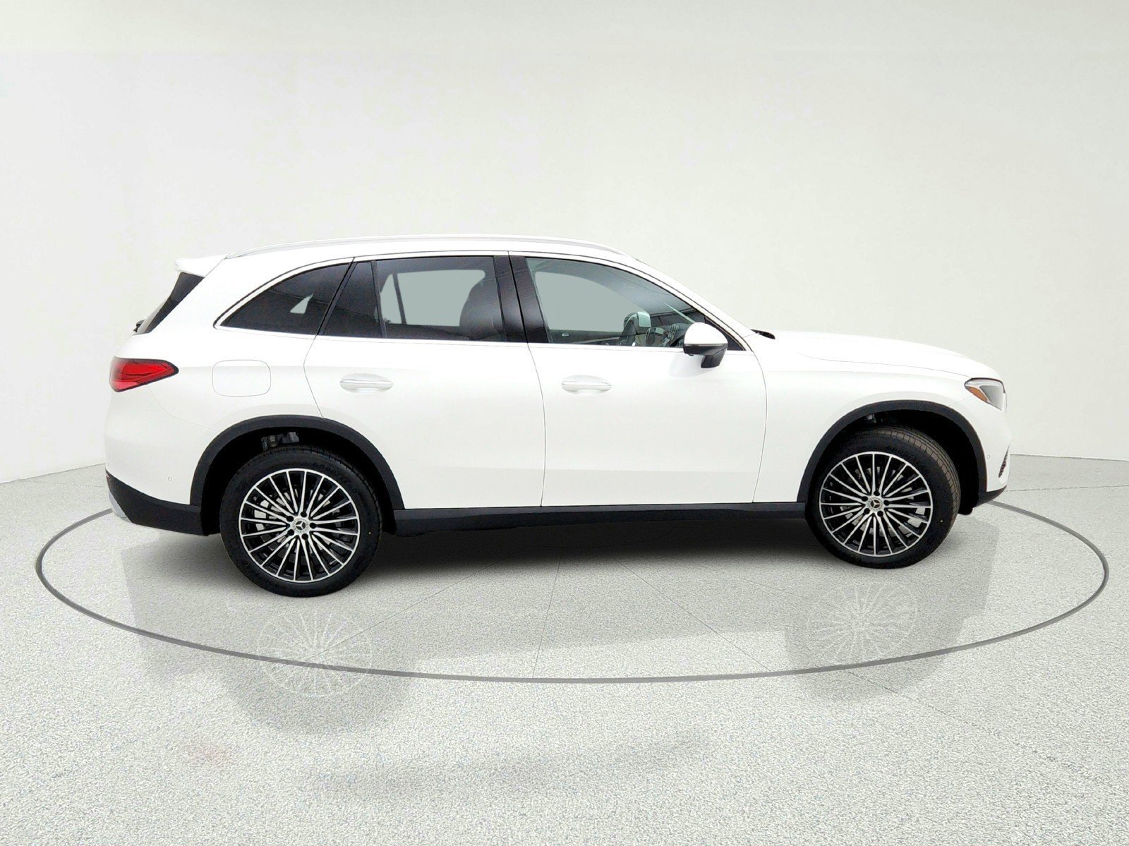 New 2026 Polar White Mercedes-Benz GLC 300 SUV image 28