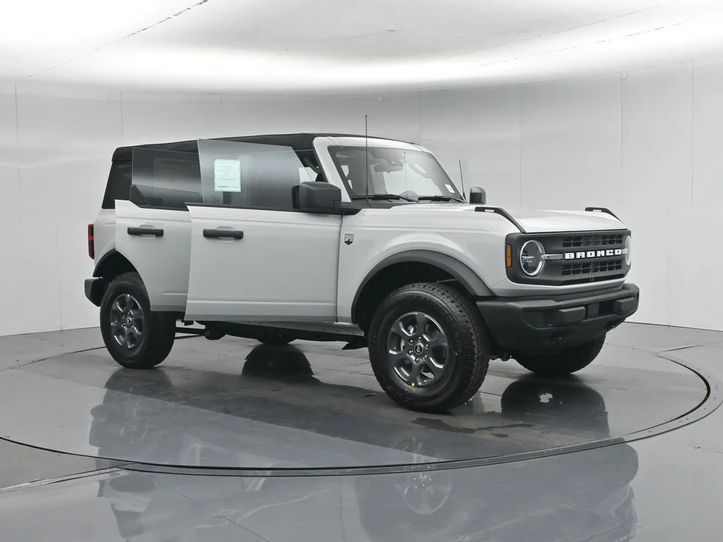 New 2026 Avalanche Gray Ford Big Bend image 30