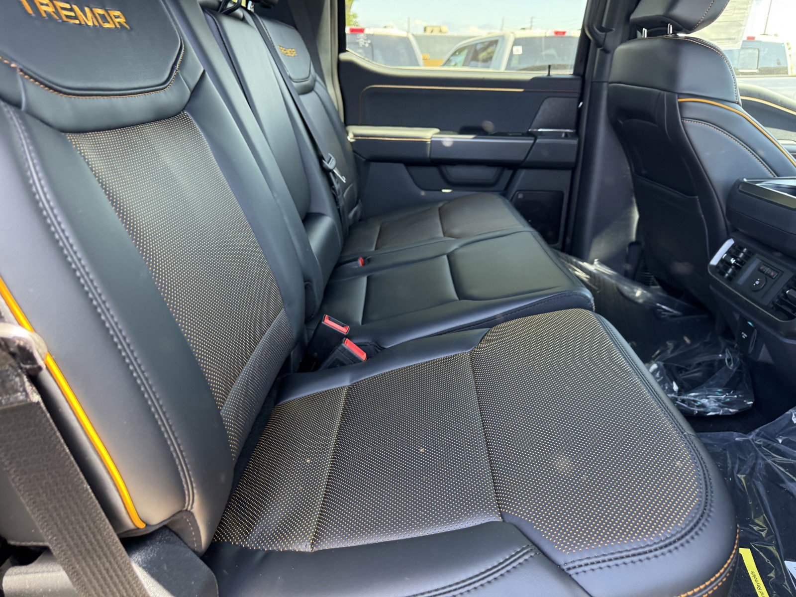 New 2025 Agate Black Metallic Ford Tremor® image 10