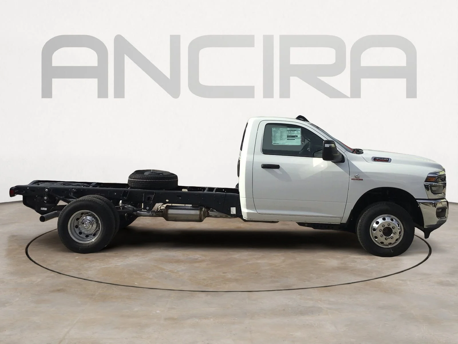 2026 RAM 3500 Chassis Tradesman - Photo 11