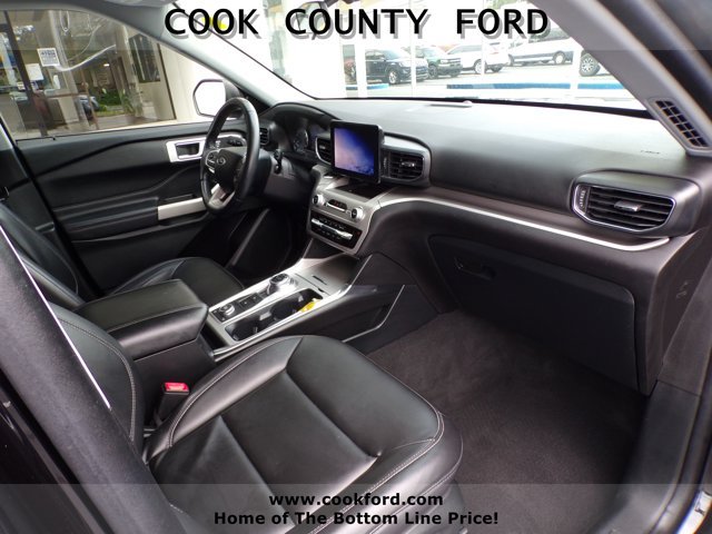 Used 2022 Agate Black Metallic Ford XLT image 23