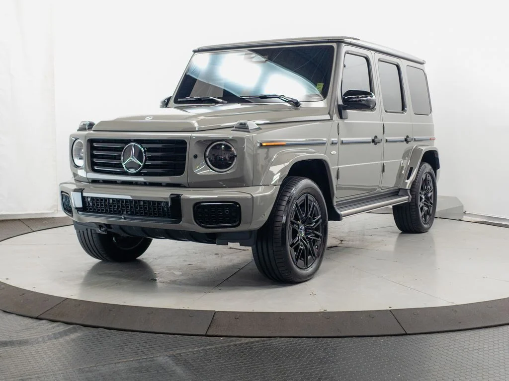 Used 2025 MANUFAKTUR Arabian Gray Mercedes-Benz G 580 image 3