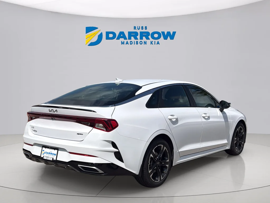 Used 2023 Glacial White Pearl Kia GT-Line image 5