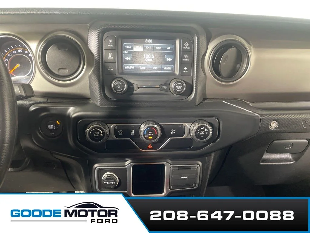 Certified Used 2018 Black Clearcoat Jeep Unlimited Sport image 15