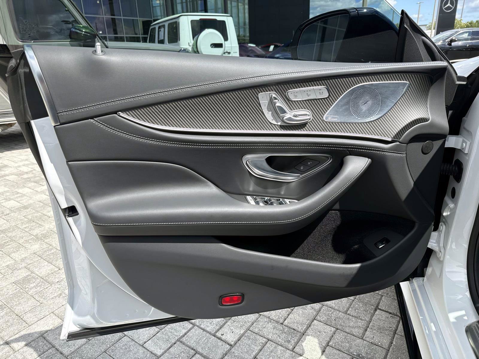 Used 2026 MANUFAKTUR Moonlight White Metallic Mercedes-Benz Base image 17