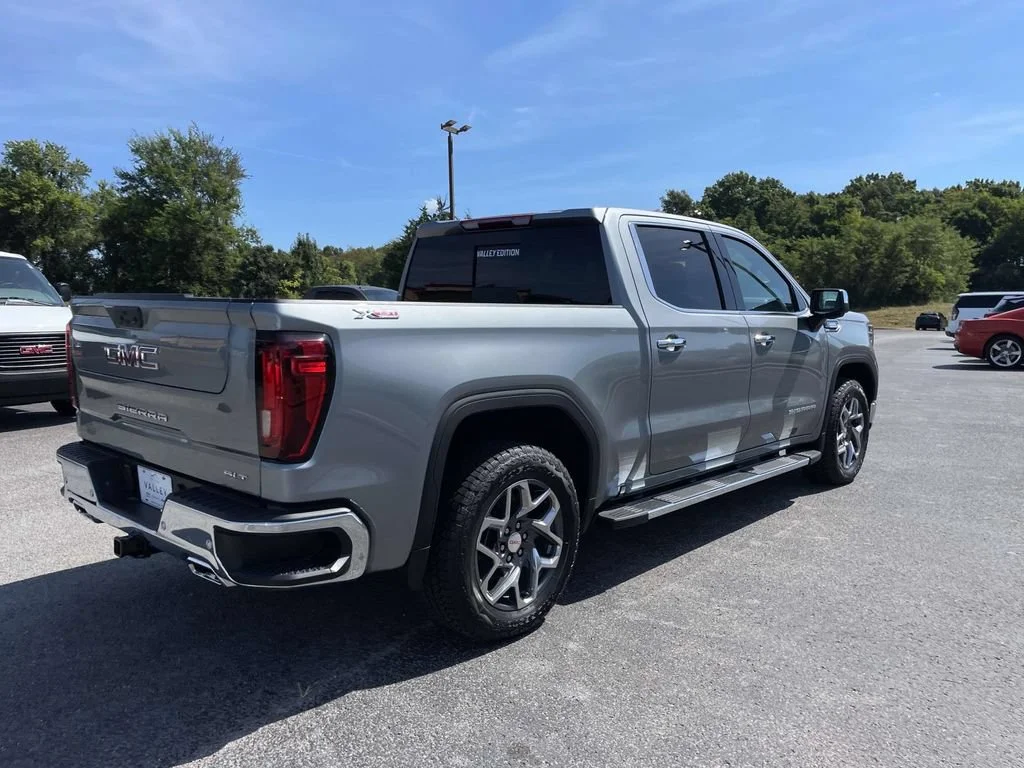New 2026 Sterling Metallic GMC SLT image 4
