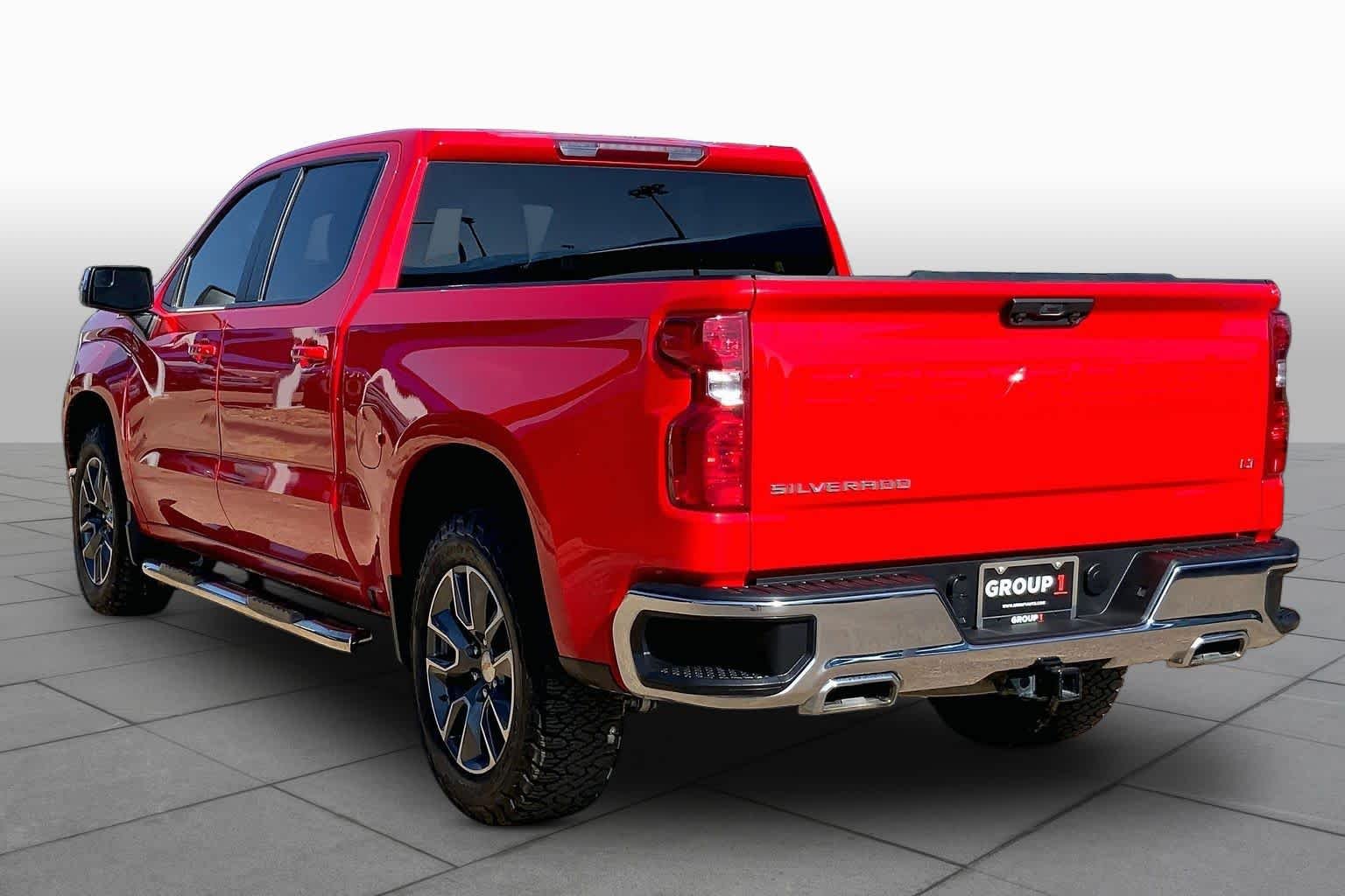 Used 2025 Red Hot Chevrolet LT image 12