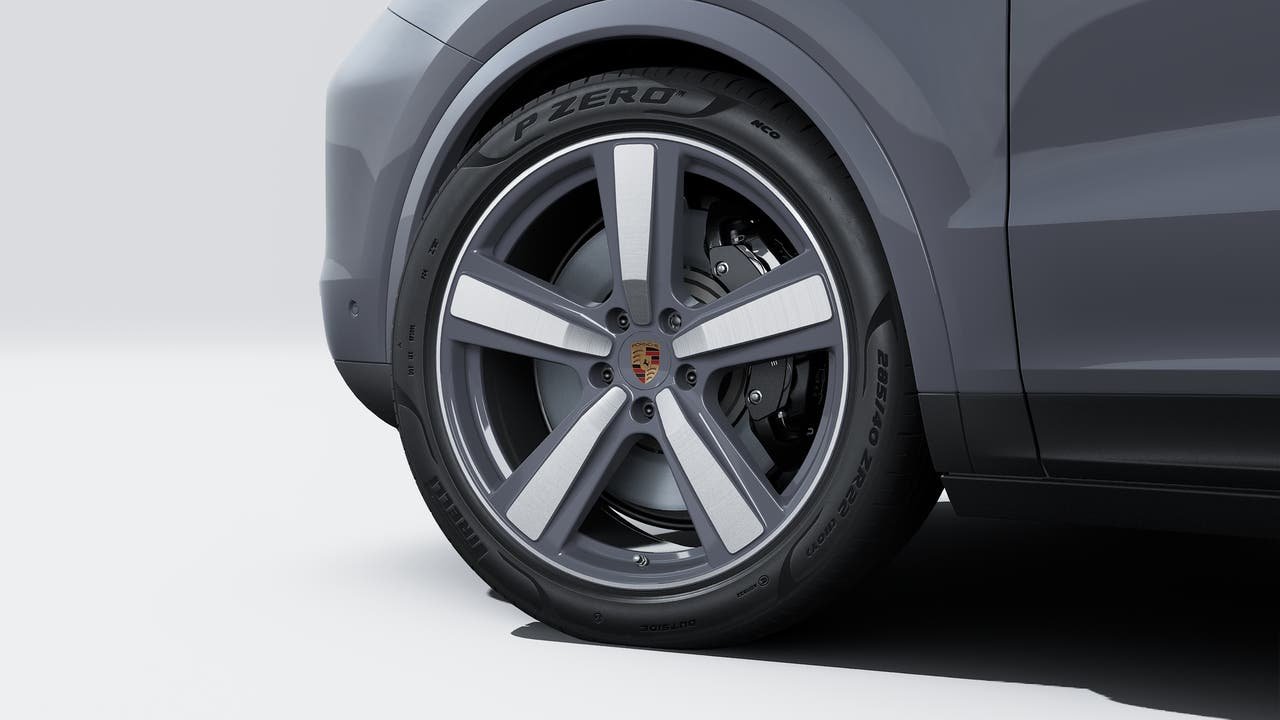 New 2026 ARCTIC GREY Porsche S image 10