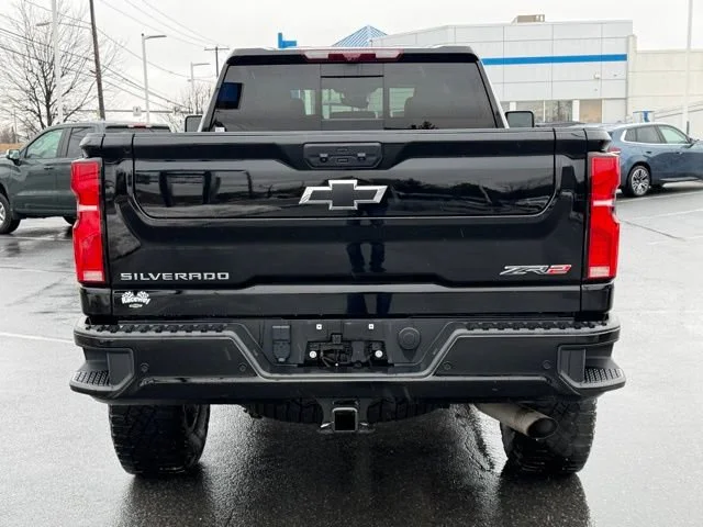 2024 Chevrolet Silverado 2500HD ZR2 - Photo 16