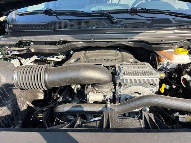 New 2026 Serrano-Green Metallic Exterior Paint RAM BIG HORN image 31