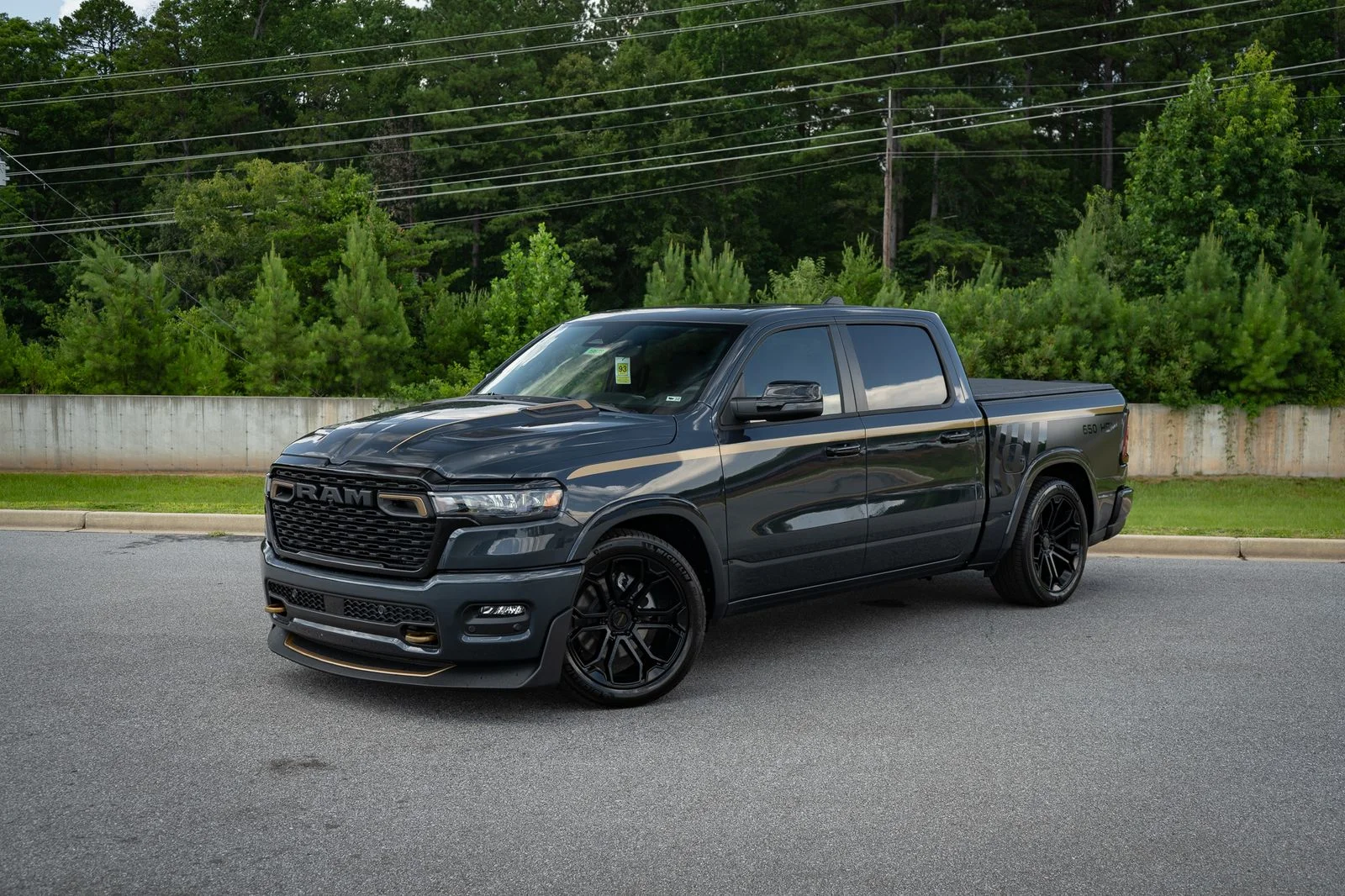 New 2026 Forged Blue Metallic Exterior Paint RAM Big Horn/Lone Star image 4
