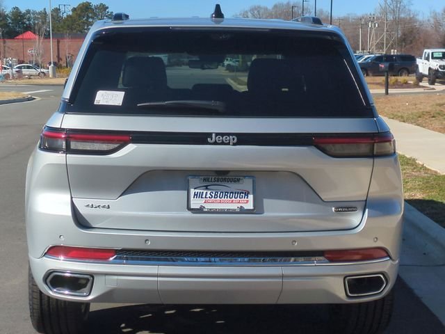 2025 Jeep Grand Cherokee Overland - Photo 12