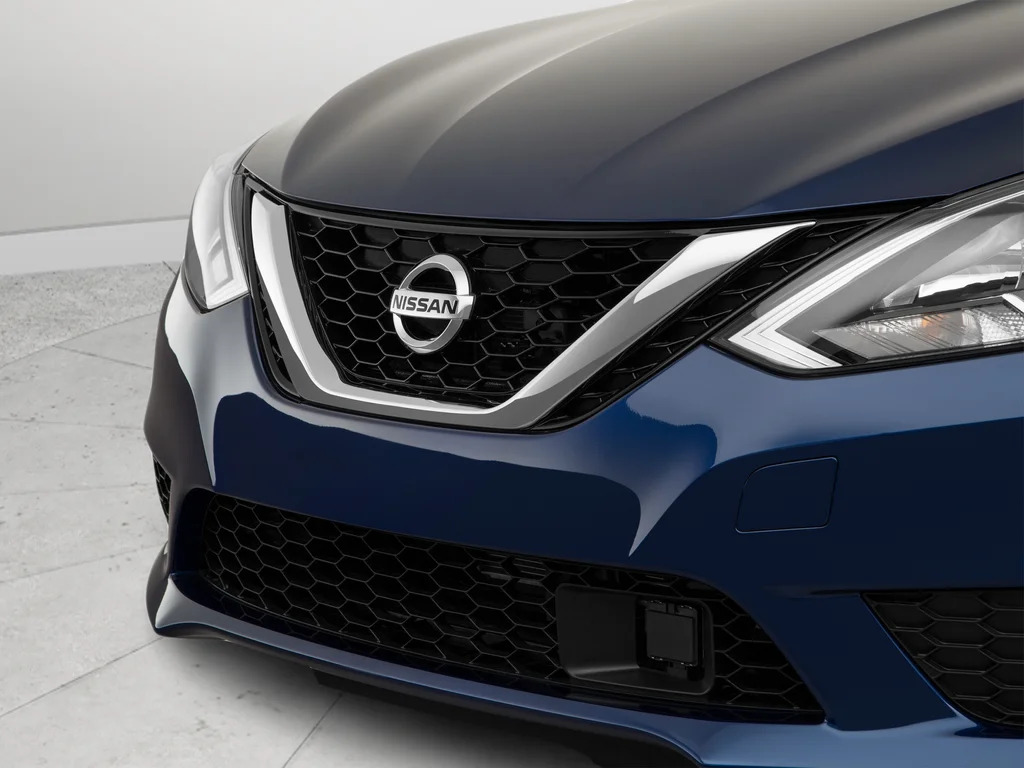 Used 2019 Blue Nissan SV image 57