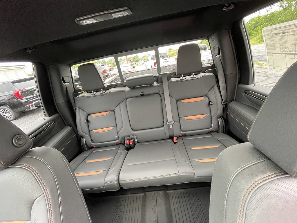 2026 GMC Sierra 2500HD AT4 - Photo 18