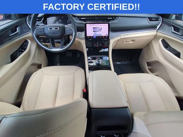 Used 2023 Red Jeep Limited image 33