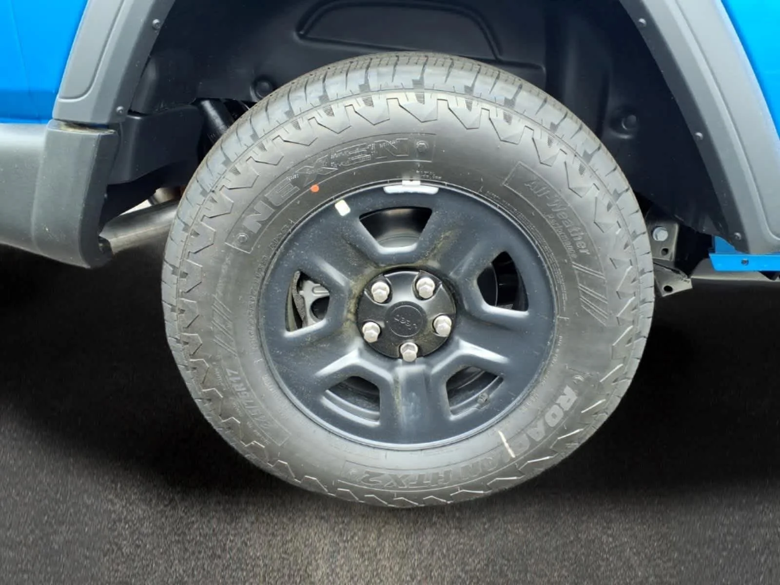New 2026 Hydro Blue Pearlcoat Jeep Sport image 9