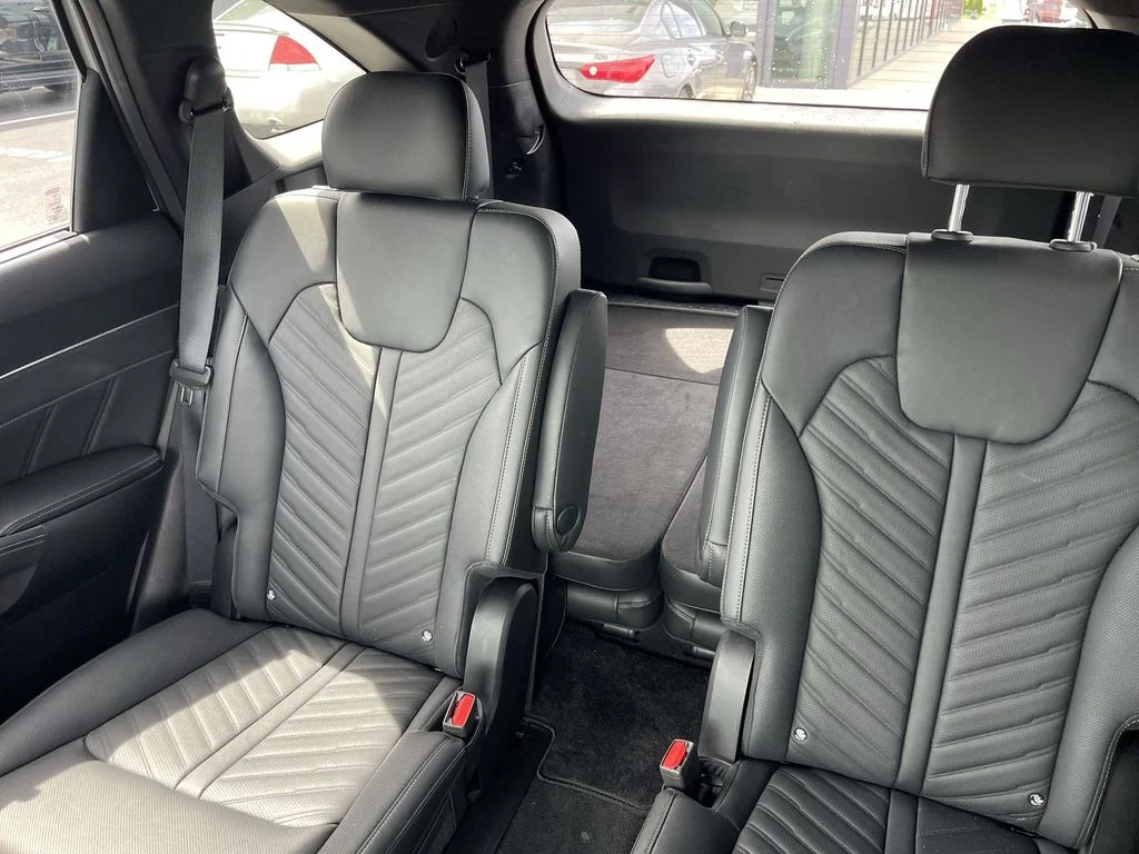Used 2025 Gray Kia X-Line SX Prestige image 23