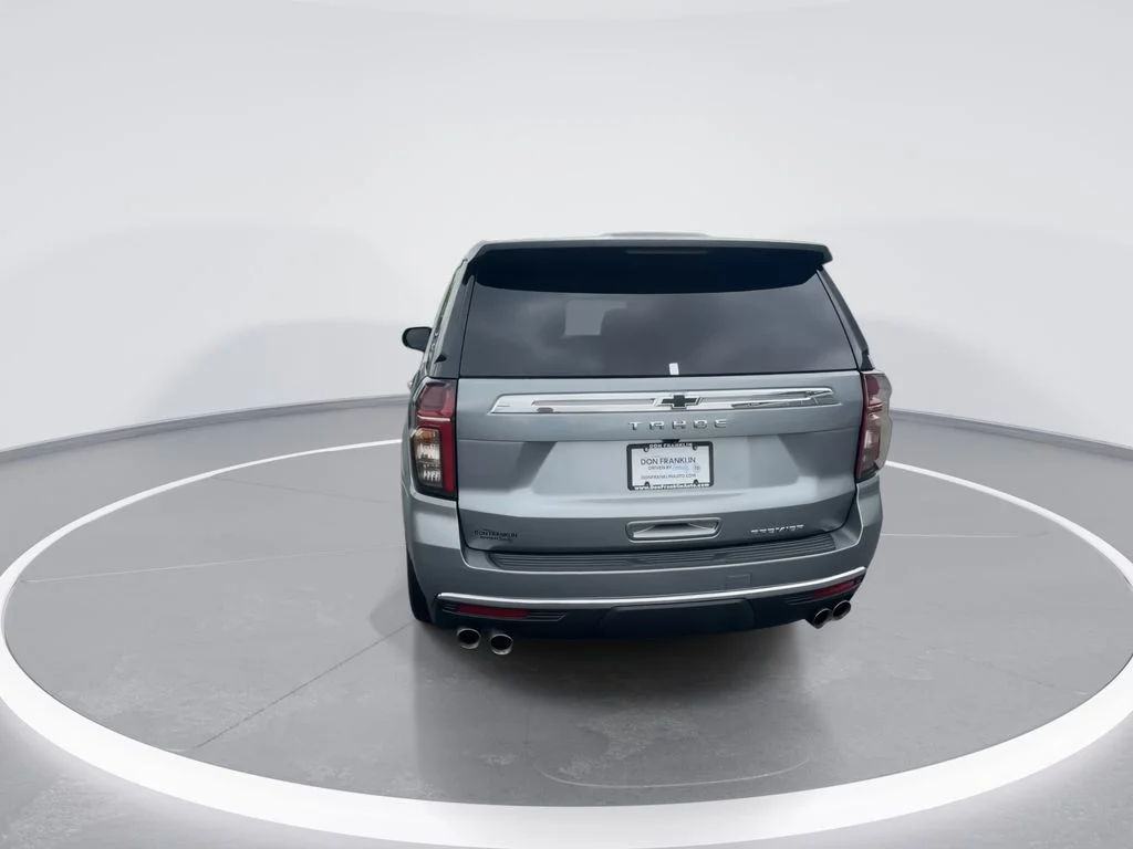 Used 2024 Gray Chevrolet Premier image 7