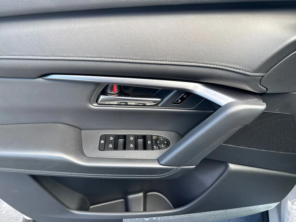 New 2026 Gray Metallic Mazda 2.5 S Select image 10