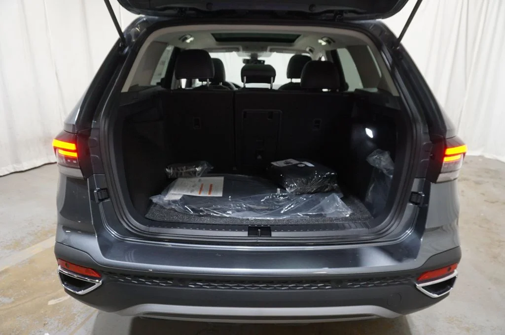 New 2026 Gray Volkswagen 1.5T SEL image 24