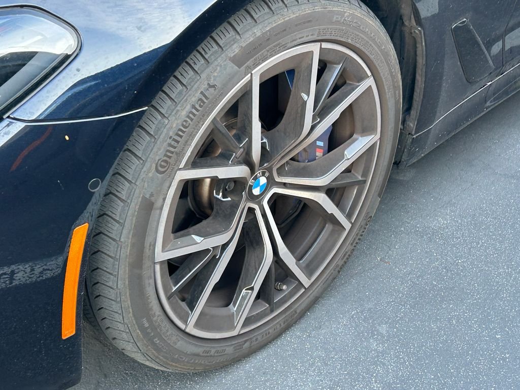 Certified Used 2023 Carbon Black Metallic BMW 540i xDrive image 3