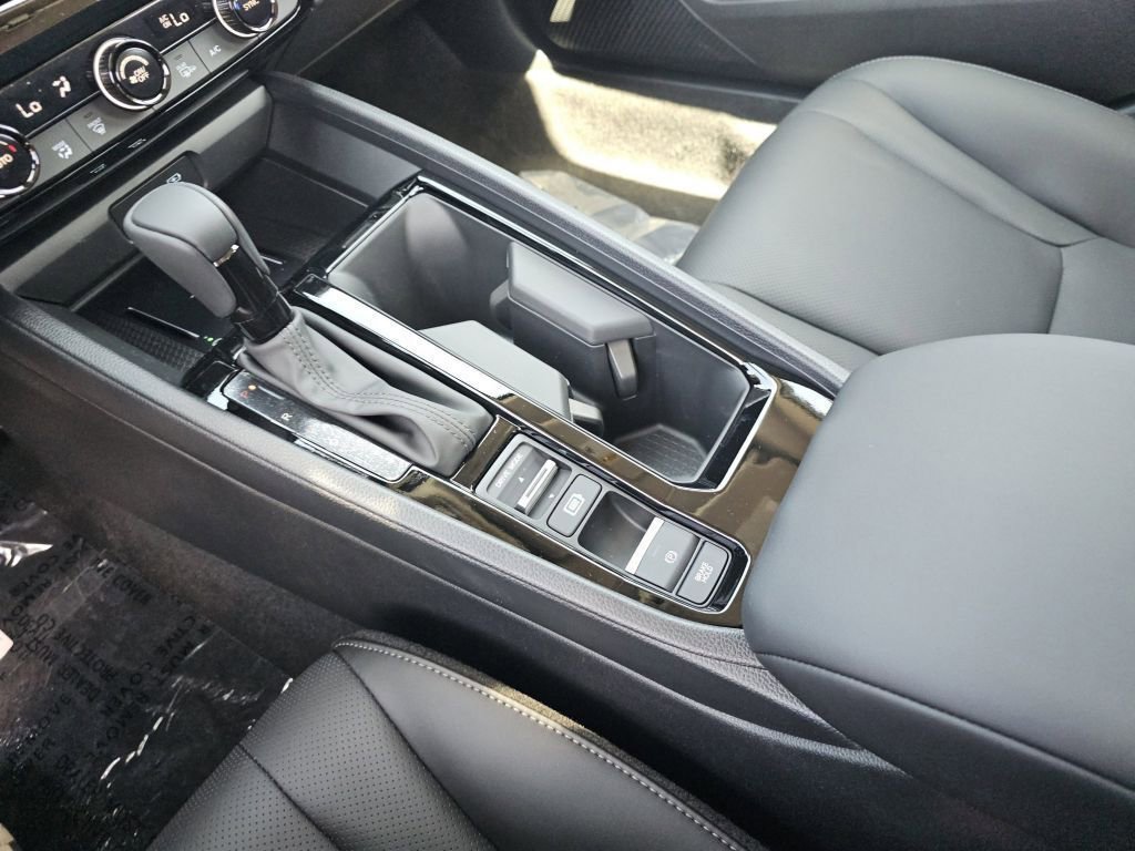 New 2026 Urban Gray Pearl Honda EX-L image 34