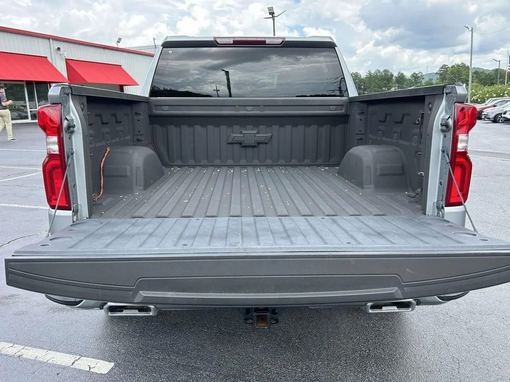 Used 2023 Gray Chevrolet RST image 14