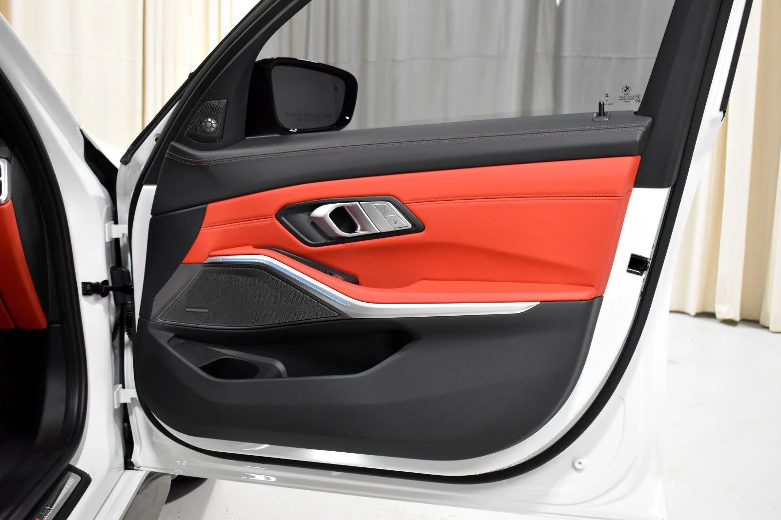 Used 2026 White BMW  image 32
