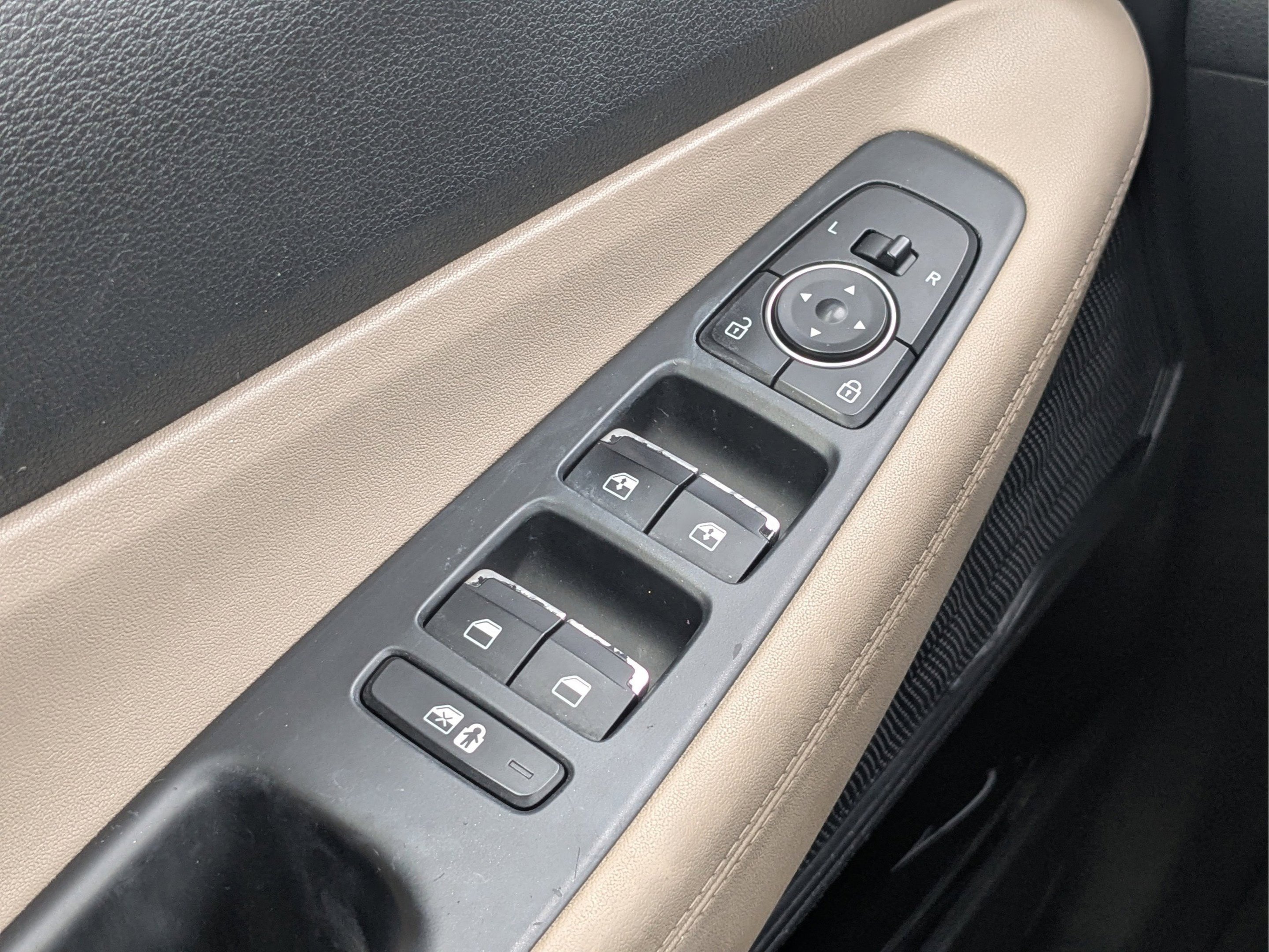 2021 Hyundai Santa Fe SEL - Photo 54