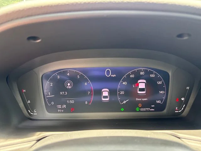 Certified Used 2023  Honda EX image 18
