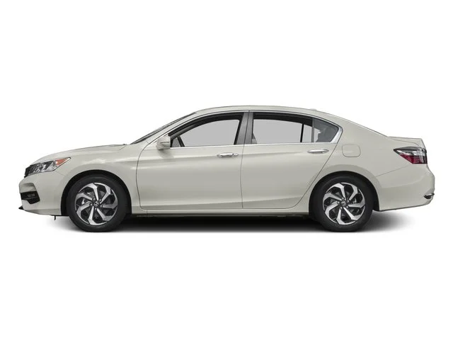 Used 2017 Lunar Silver Metallic Honda EX-L image 3