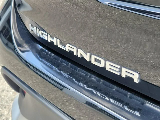 2022 Toyota Highlander XSE - Photo 14