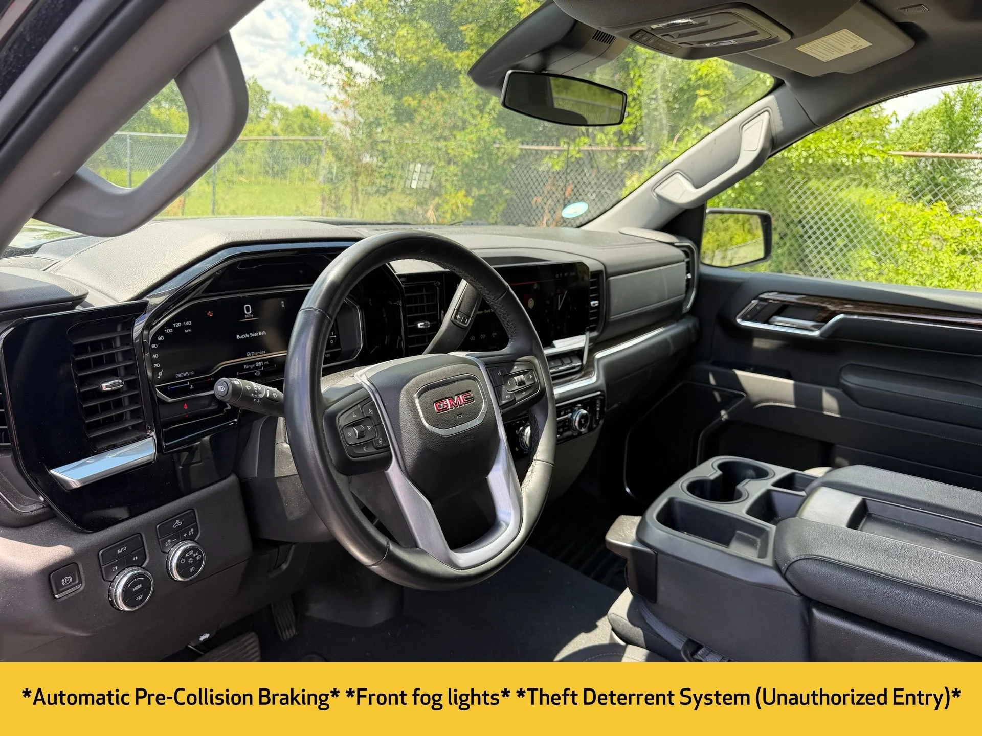 Used 2023 Onyx Black GMC Elevation image 14