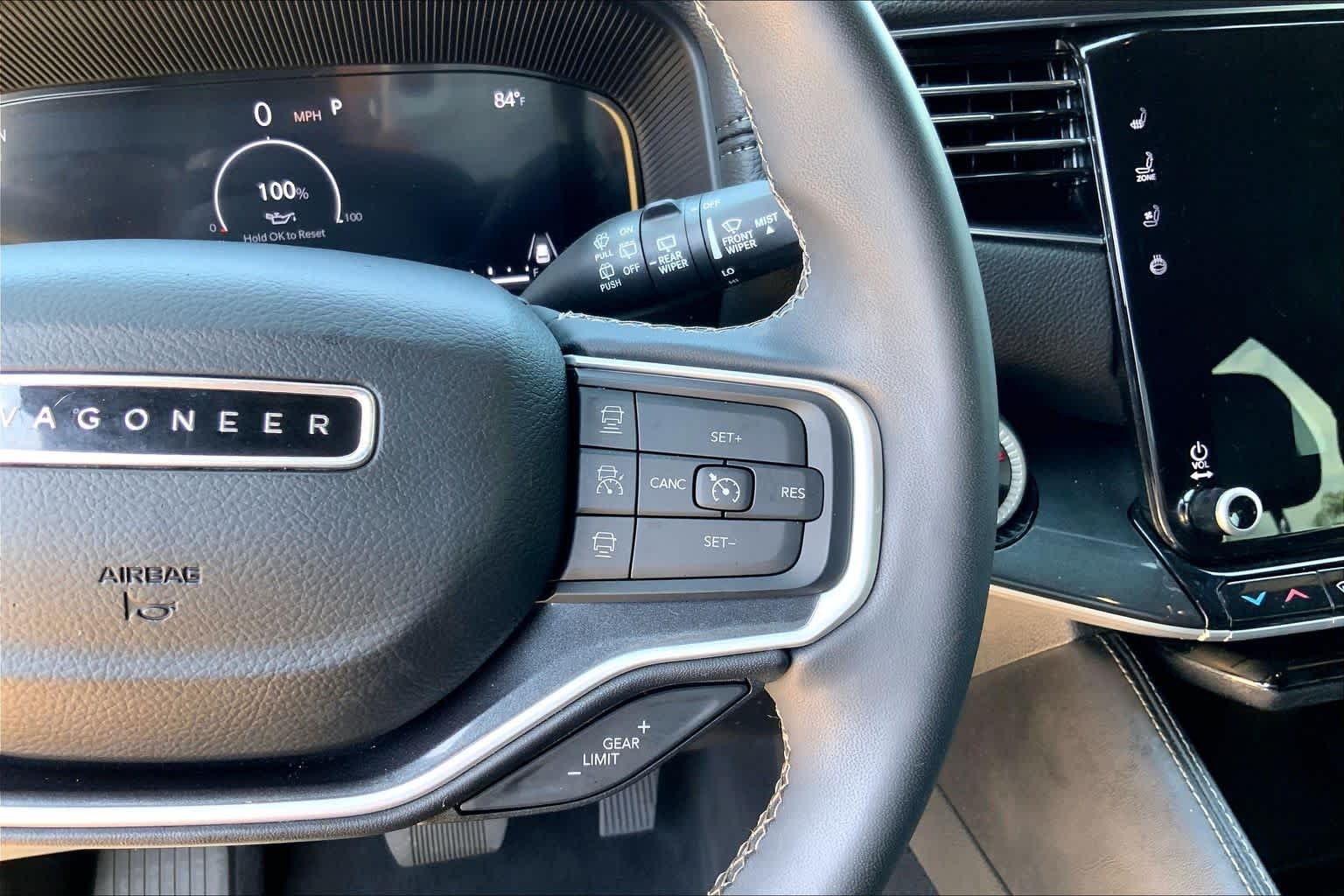 Used 2022 Baltic Gray Metallic Clearcoat Jeep Series I image 23