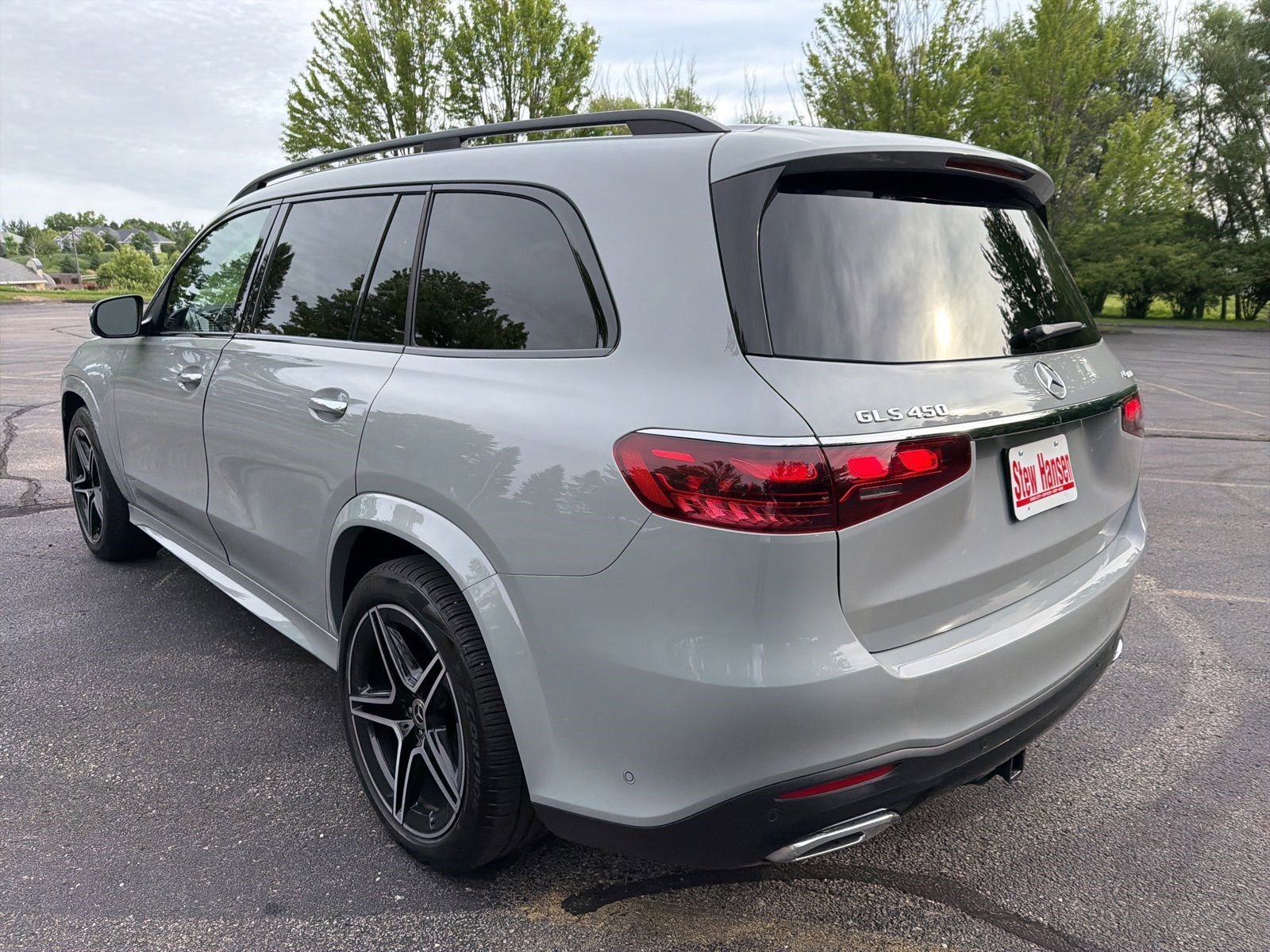Used 2024 MANUFAKTUR Alpine Gray Mercedes-Benz GLS 450 image 10