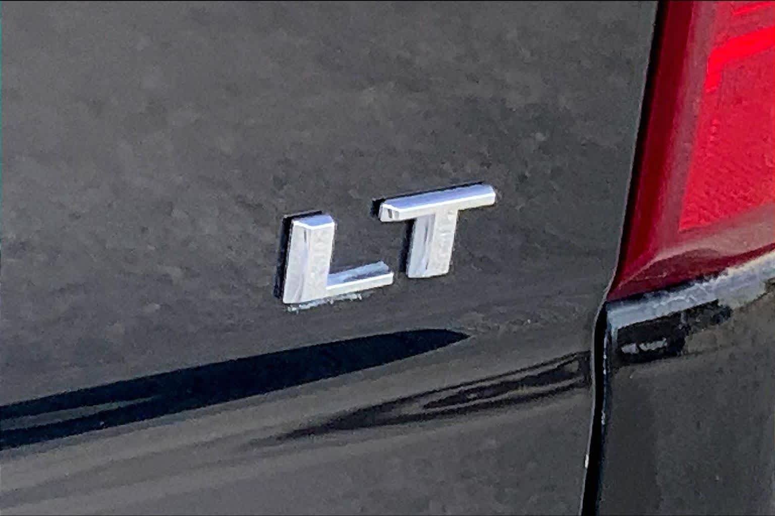 Used 2019 Havana Brown Metallic Chevrolet LT image 10