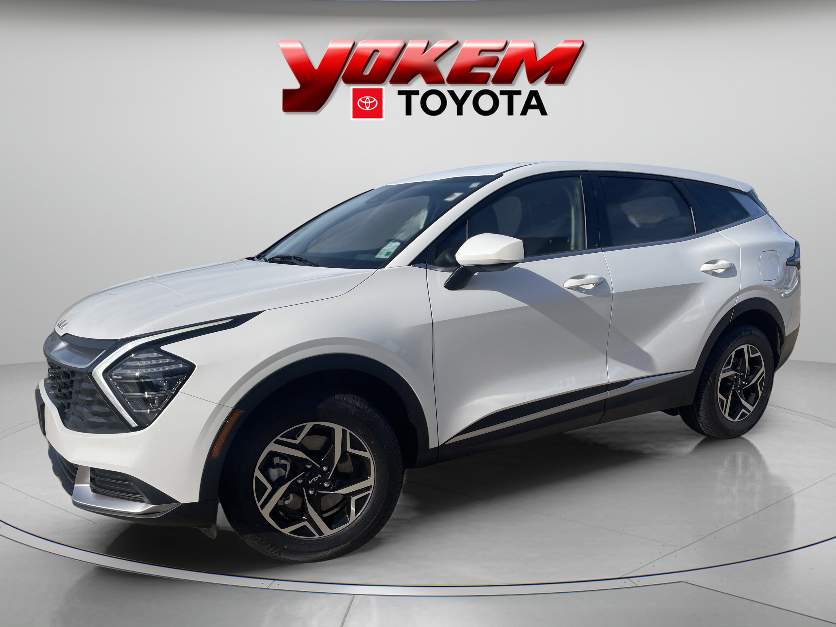 2024 Kia Sportage LX