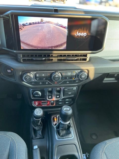 2026 Jeep Wrangler 2-Door Willys - Photo 19