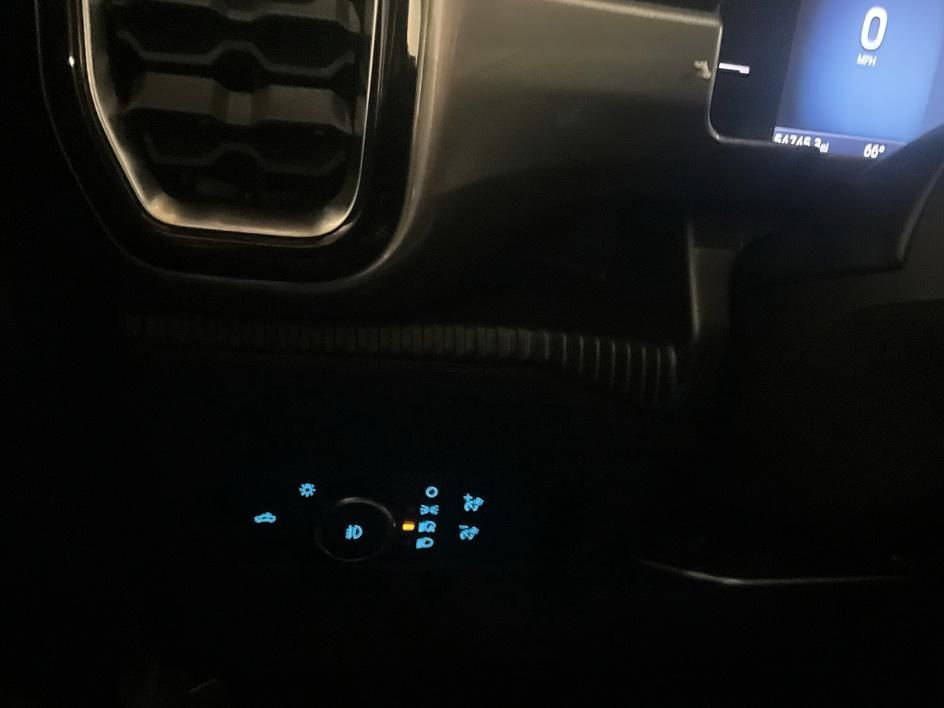 Used 2024 Gray Ford XLT image 23